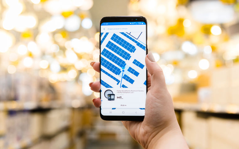W Polsce działa pierwszy system nawigacji produktów przez platformę oświetleniową