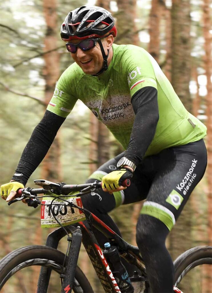 Cezary Kaczmarek podczas maratonu rowerowego