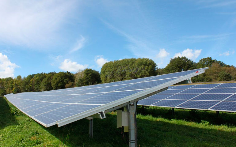 IBC Solar sprzedał dwa duże projekty parków solarnych