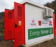 Magazyn energii elektrycznej w sieci Tauron firmy ZPUE