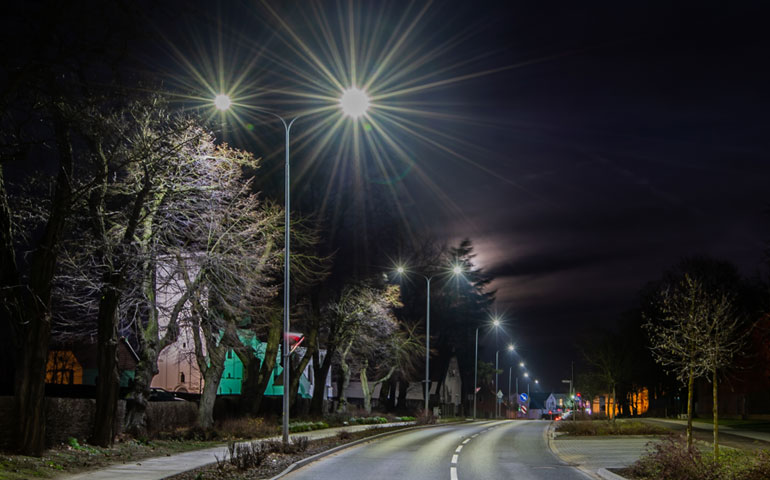 Nowa Elektro rozwija Dział Oświetlenia i OZE