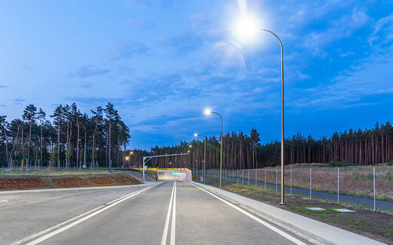 Oświetlenie tunelu pod Świną. Realizacja Rosa