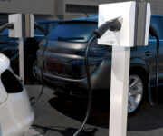 Ładowarka do samochodów elektrycznych SolarEdge ONE