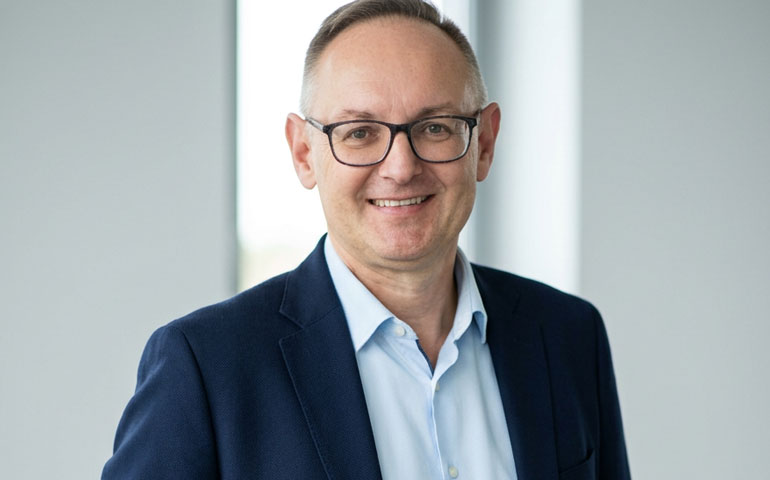 Inteligentna automatyka budynkowa napędza falę renowacji w Polsce