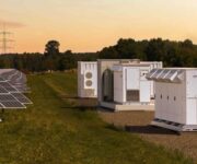 Rozwiązanie hybrydowe dla fotowoltaiki i magazynów energii firmy SMA Solar